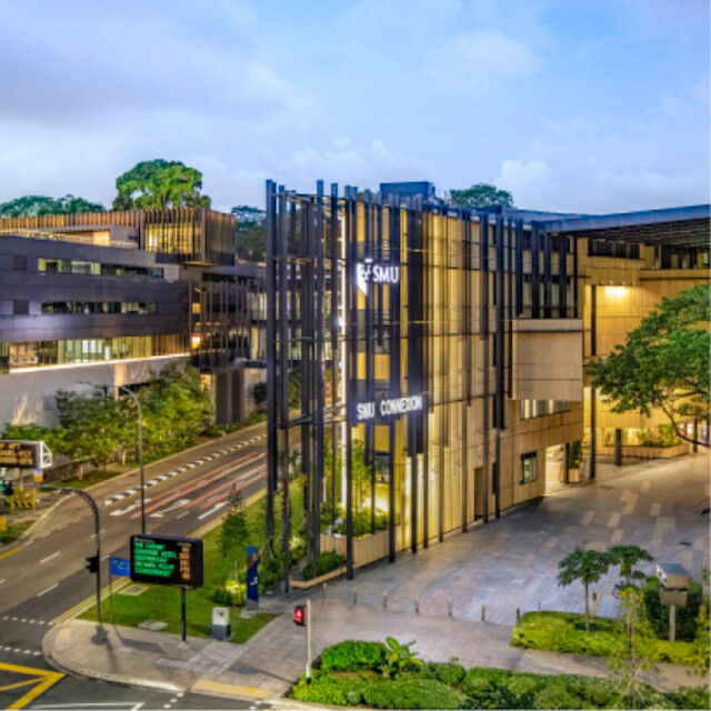 default default, Singapore Management University, Singapore